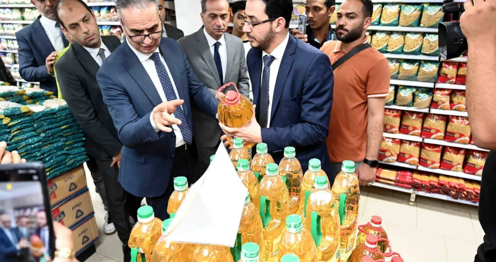 «التضخم» يعود للارتفاع بمصر ويثير المخاوف من «انفلات» الأسواق