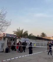 مواطن يوثق ويخاطب صابرين نيوز بالفيديو: الزخم الحضوري في العرس الانتخابي شارع فل…