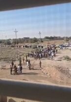 جنوب الشرفتوافد اعداد كبيرة لاهالي مدينة السماوة للمشاركة في الانتخابات…