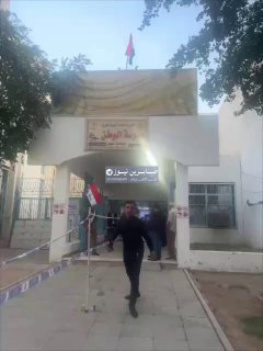 توافد الناخبين على مراكز الاقتراع في بغداد بجانب الكرخ…