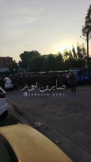 بالفيديو أعداد كبيرة من أبطال الحشد الشعبي عند أبواب مراكز الاقتراع في العاصمة ب…
