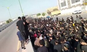 في ذكرى إستشهادها.. سيل بشري يكتظ به مركز مدينة السماوة في المثنى لاداء التشييع …