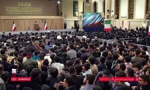 السيد الامام علي الخامنئي(دام ظله): كانت السفارة الأمريكية بمثابة غرفة مؤامرة ضد…