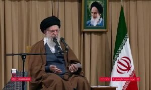 السيد الامام علي الخامنئي(دام ظله): مؤامرات أمريكا ضد الشعب الإيراني هذا الوقت ت…