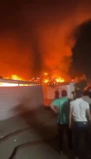 #عاجـــــــــــــــل اندلاع حريق كبير في منطقة الصالحية بجانب السكك في العاصمة ب…