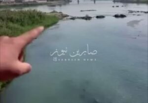 بالفيديو ظهور بقايا أقدم جسور الموصل بعد انخفاض منسوب المياه….