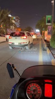 رصد مخالفة انتخابية سقوط صورة دعاية انتخابية على الشارع في منطقة اليرموك ببغداد…