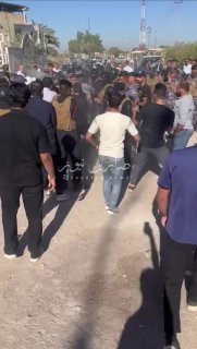 بالفيديو مصادمات بين خريجي الكليات الهندسية والعلوميين والقوات الأمنية أمام شركة…