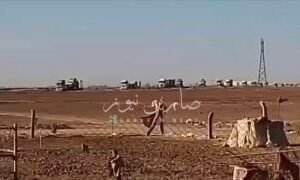 بالفيديو رتل تابع للاحتلال الأمريكي دخل من الحدود السورية إلى العراق، ويتكون من …