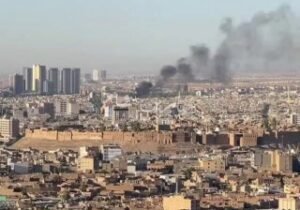#عاجــــــــــــــــل |بالفيديو  ارتفاع عمود دخان من وسط مدينة اربيل دون معرفة ا…