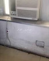 بالفيديوتعطّل أجهزة التكييف منذ يومين في الطابق العاشر من مستشفى بغداد التعليمي …