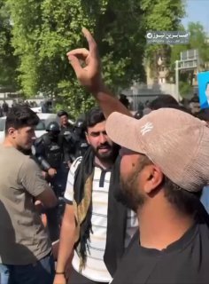 بالفيديو جانب من التظاهرات الحاشدة لخريجي شريحة ذوي المهن الطبية في بغداد ،للمط…