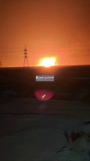 بالفيديواندلاع حريق داخل الشركة العامة لإنتاج الحديد والصلب في خور الزبير بالبصر…