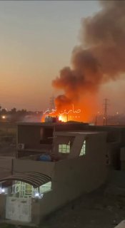 بالفيديواندلاع حريق كبير في قضاء المحمودية قرب الطريق الحولي جنوب بغداد….