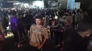 بالفيديو حادث سير في منطقة سيد طالب بمحافظة الديوانية يسفر عن وفاة شخصين واصابات…