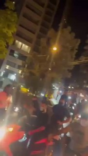 لبنانتجمعات شعبية غاضبة أمام منزل العميل الصهيوني مروان حمادة احتجاجاً على تصريح…