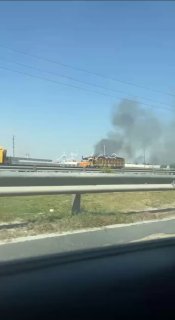 بالفيديوارتفاع عمود دخان من مبنى امام مجمع الرقابة المالية في منطقة الغزالية غرب…