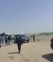 بالفيديو خرج فلاحين محافظة الديوانية في تظاهرة رافضة لتقطيع أراضيهم الزراعية وتو…