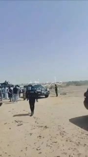 بالفيديو خرج فلاحين محافظة الديوانية في تظاهرة رافضة لتقطيع أراضيهم الزراعية وتو…