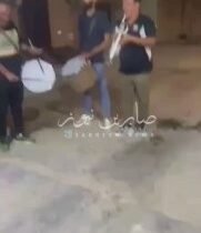 بالفيديو || المتداولموظف في ديوان الوقف السني إستقدم فرقة موسيقية للعزف داخل مجم…