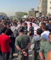 بالفيديوتظاهرات لاصحاب المحلات الغذائية في منطقة جميلة ببغداد احتجاجاً على منع ا…