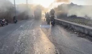 بالفيديو مسيرة صهيونية استهدافت دراجة نارية على طريق عين بعال جنوب لبنان، استشها…
