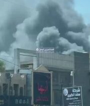 تحديث حريق ضخم في مجمع مشن بالعاصمة بغداد #عاجـــــــــــــــل | بالفيديو   ارتف…