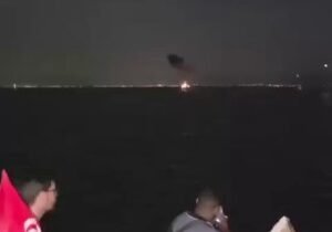 إدارة أسطول الصمود: السفينة الأكبر تتعرض لهجوم جديد بمسيرة حارقة واندلاع حريق عل…