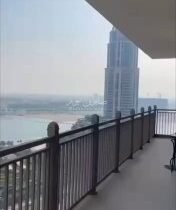 اللحظات الاولى للعدوان الصهيوني الذي استهدف مبنى يتواجد فيه قادة حماس في الدوحة…