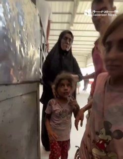 حين يحتفل العالم بيوم المرأة ويوم الطفل سنويا ما يقارب السنتين يعيش اطفال ونساء …