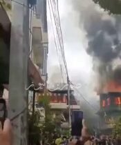 بالفيديو إجلاء مسؤولين حكوميين في النيبال بطائرات هليكوبتر عسكرية عقب إشعال متظا…