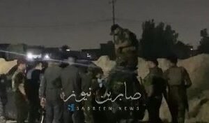 بالفيديو القوات الامنية تلقي القبض على احد المتورطين بالنزاع العشائري في منطقة ا…