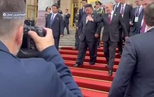 بدء محادثات في بكين بين الرئيس الروسي وزعيم كوريا الشمالية ⁧ الاحمق ترمب: فلاديم…