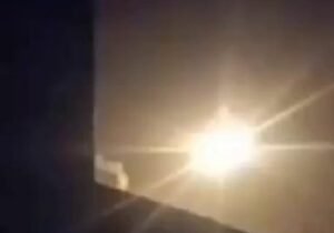 تجدد الاشتباكات العنيفة في حي الزيتون ما تزال الاشتباكات والقصف المتبادل في حي ا…