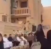 #شاهدالمدعوة صابرين العزاوي، إحدى القياديات في ما يُعرف بتحالف “صقورنا”، تُطلق ا…