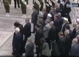 الجمهورية الإسلامية الإيرانية الحكومة الايرانية تجدد العهد لمبادئ الثورة الاسلام…