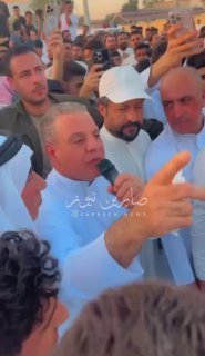 ابو مازن يذرف الدموع مودعاً العملية السياسية ويوصي حاشيته بدعم نجله ( مازن ) بشو…