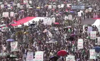 اليمن العزيز جانب من الخروج الجماهيري الكبير في مدينة صعدة في مسيرة “مع غزة جهاد…