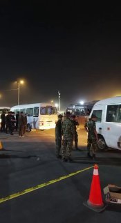 مديرية الجهد الخدمي للحشد الشعبي تباشر بالتفويج العكسي للزائرين من محافظة كربلا…