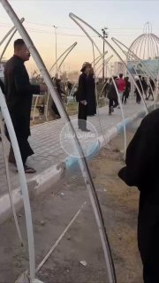 متابعات | بالفيديو في استهداف واضح للشعائر الحسينية مجموعة من الصبية المغرر بها …