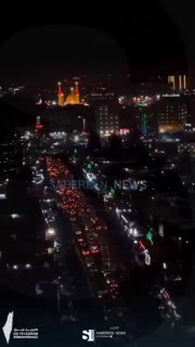 مباشر استمرار توافد الزائرين نحو مرقد الامام الحُسين واخيه ابي الفضل العباس (عل…