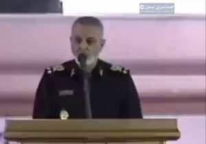 اللواء موسوي: حتى لو بقي شخص واحد فقط من الشعب الإيراني فلن تكونوا أنتم الأمريكي…