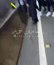 بالفيديو وهابية يحملون أعلام “داعش” و”النصرة” في مدينة سيدني الأسترالية يعتدون ع…