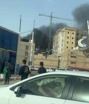 #عاجــــــــــــــــل اندلاع حريق كبير ببناية قرب شارع ميثم التمار بكربلاء المقد…