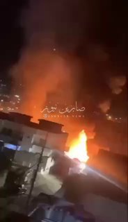 بالفيديو اندلاع حريق بعدد من المحال التجارية في سوق بقضاء عقره في محافظة دهوك…