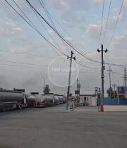 تحديث |بالفيديو اغلاق طريق  اربيل _موصل من قبل اهالي قضاء خبات احتجاجاً على تردي…