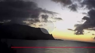 امريكا تراجع مفاجئ وسريع لمياه البحر في كهاي بهاواي مع اقتراب تسونامي امريكا   ت…