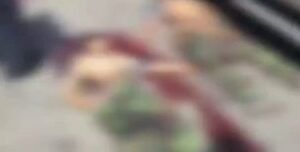 بالفيديو مشهد لمقتل الإرهابي الذي نفذ الهجوم الاجرامي على مبنى القضاء في زاهدان….