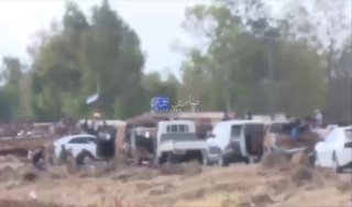 بالفيديو | مباشر انتشار عصابات الجولاني الارهابية في محيط مدينة السويداء بعد وقف…