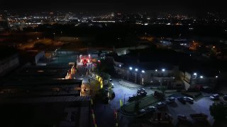 السلام على الحسين وعلى علي بن الحسين وعلى أولاد الحسين وعلى أصحاب الحسين…ندعوكم …